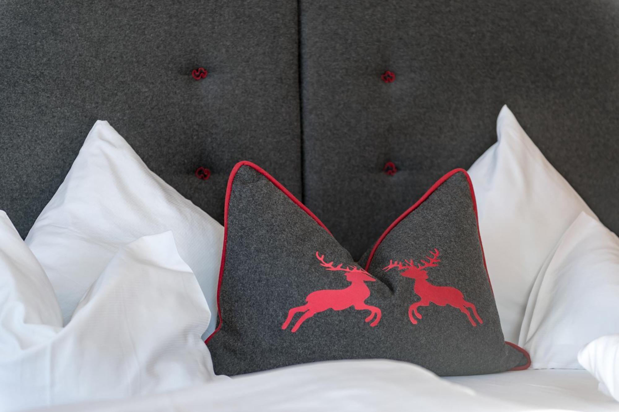 Inntaler Hof Seefeld in Tirol Szoba fotó